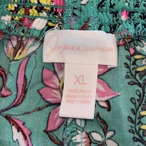 Japna lounge/sleepwear shorts.  XL excellent condition.  Bright & Beautiful - Picture 6 of 6